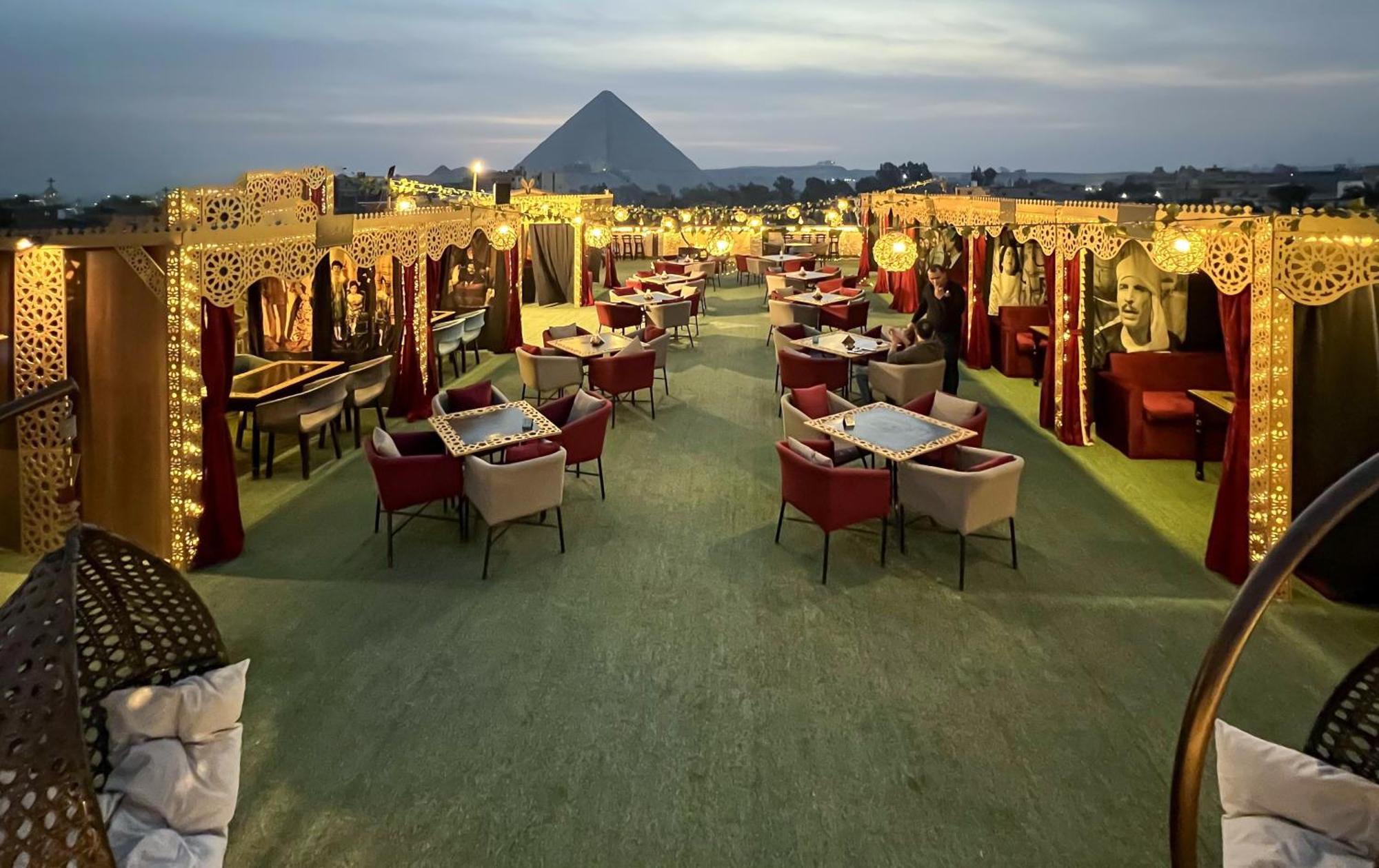 Al Kawm al Akhdar Master Pyramids Hotel מראה חיצוני תמונה