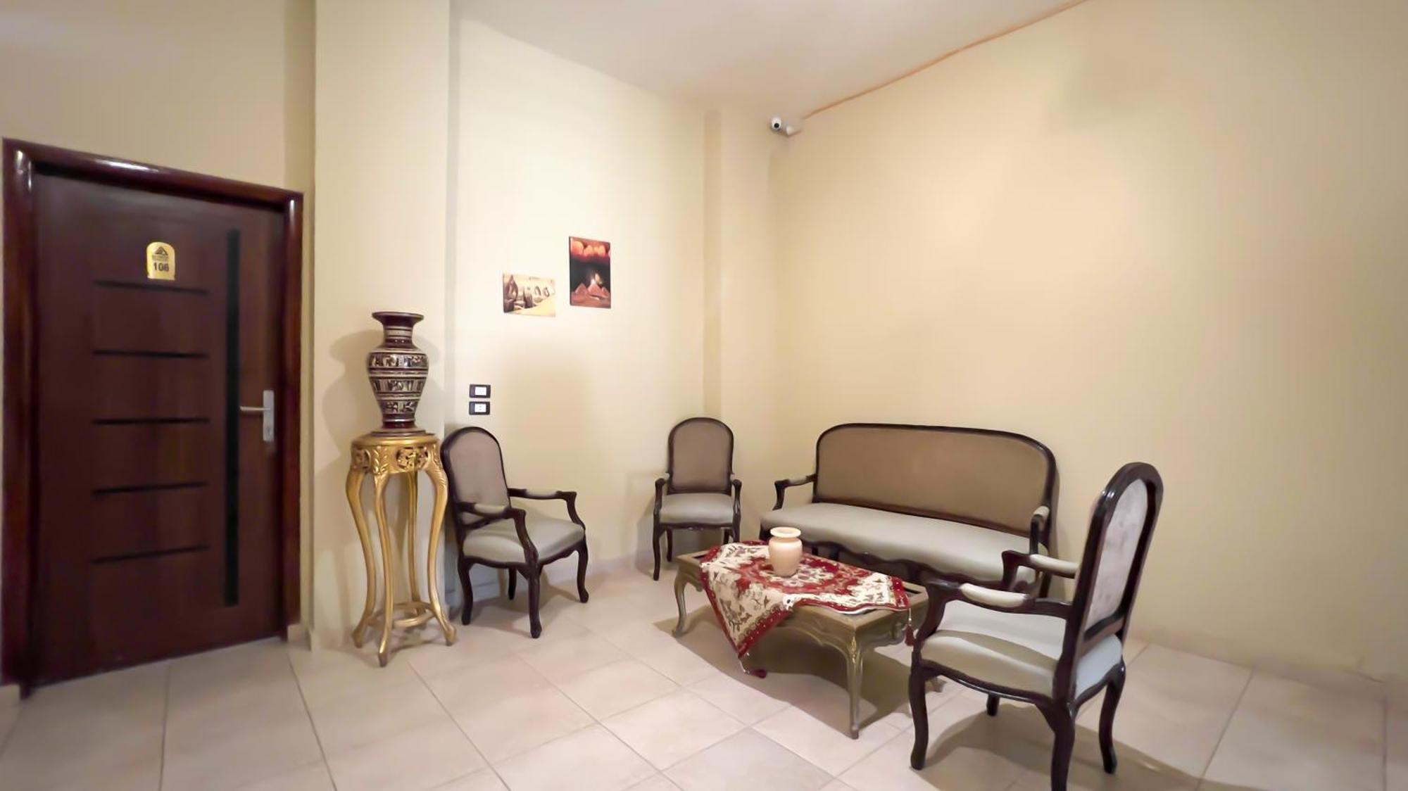 Al Kawm al Akhdar Master Pyramids Hotel מראה חיצוני תמונה