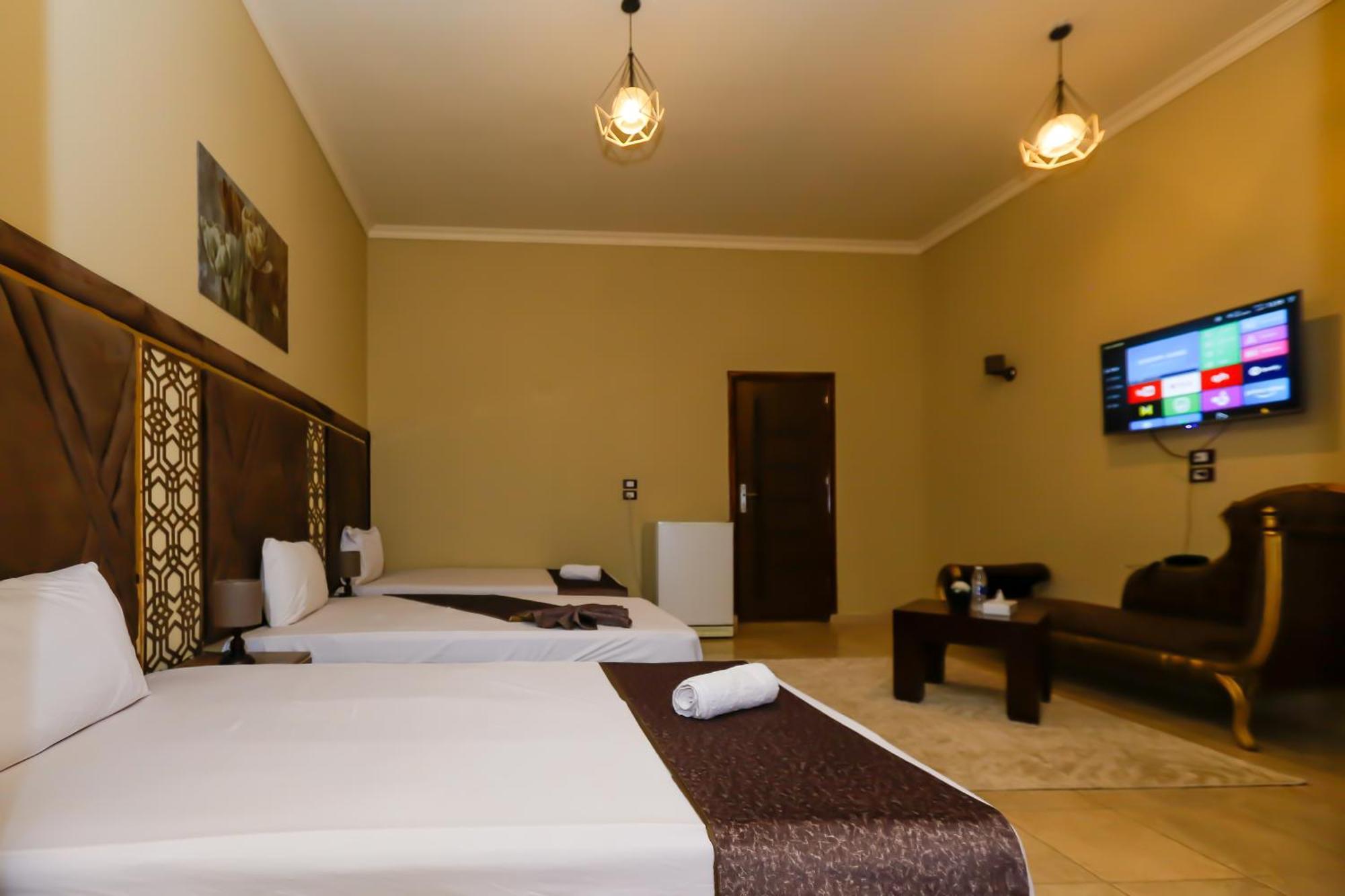 Al Kawm al Akhdar Master Pyramids Hotel מראה חיצוני תמונה