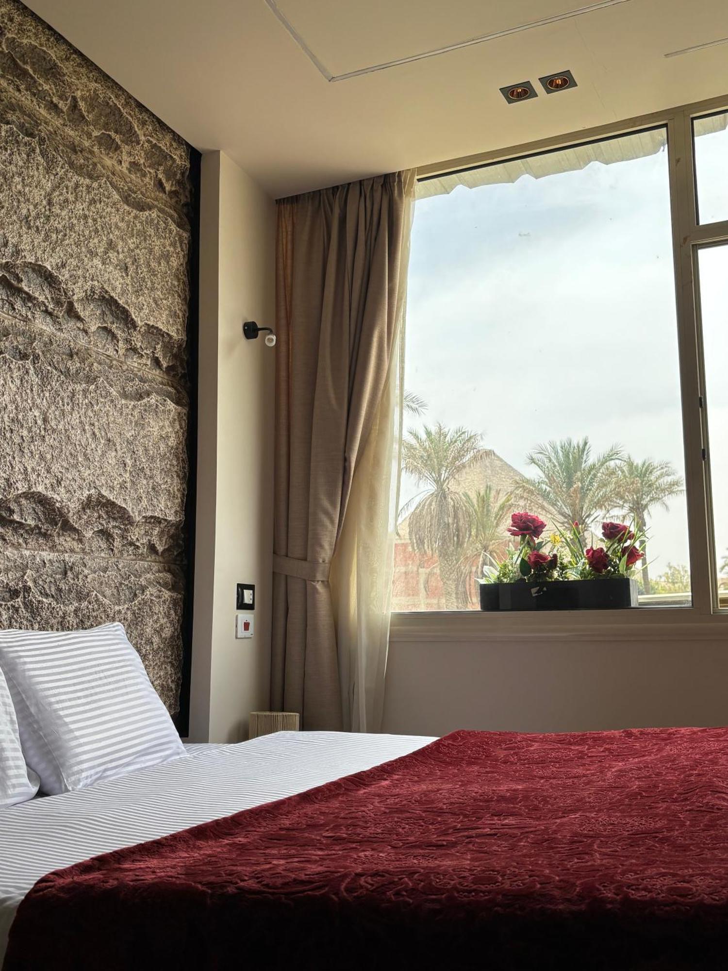 Al Kawm al Akhdar Master Pyramids Hotel מראה חיצוני תמונה