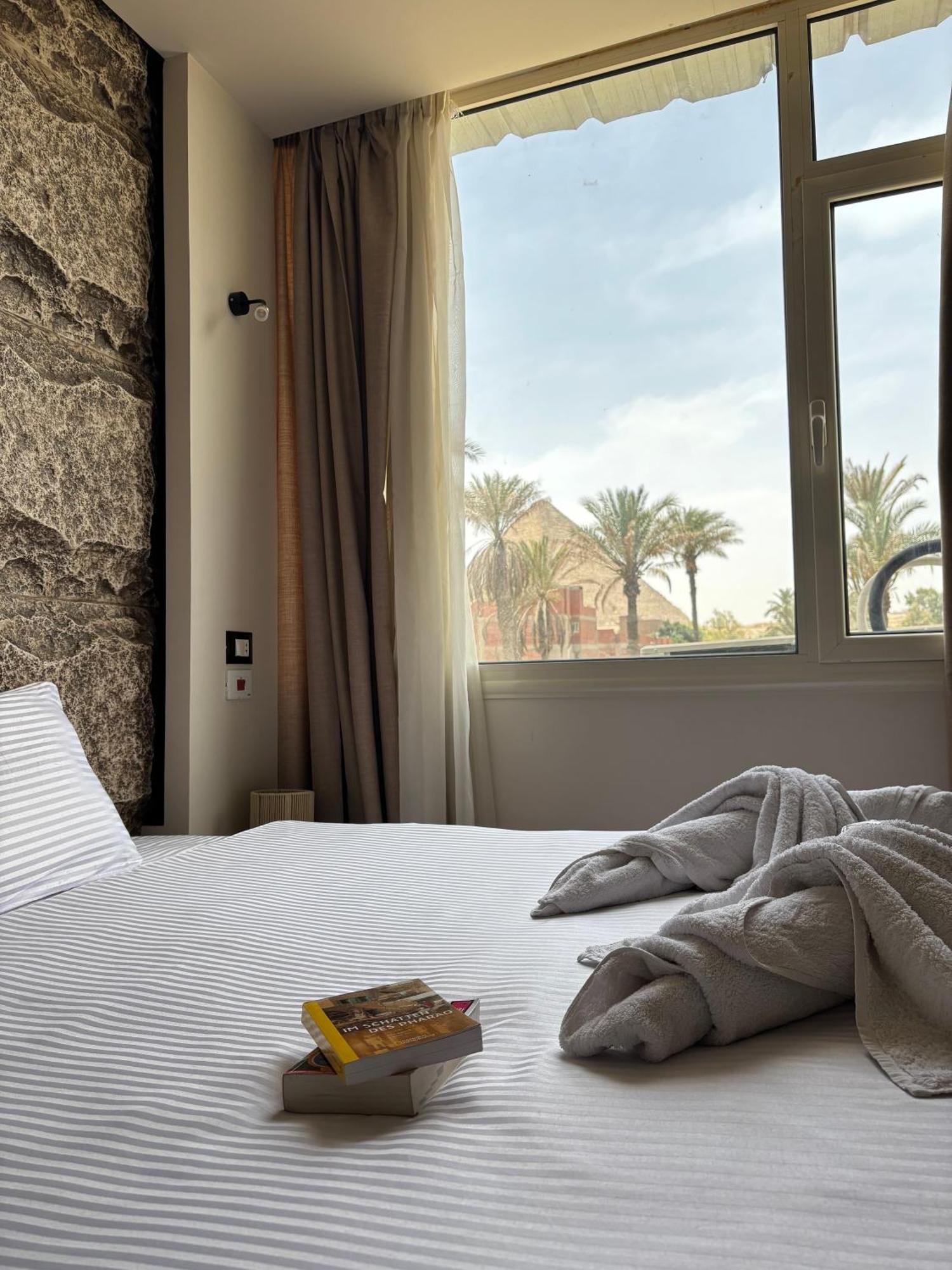 Al Kawm al Akhdar Master Pyramids Hotel מראה חיצוני תמונה